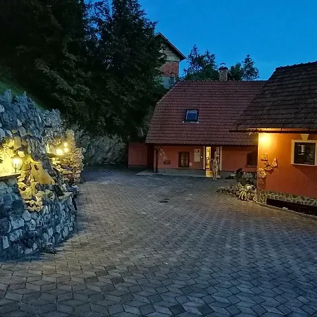 Vintage With Swimming Pool,sauna.... Prázdninový dům Laško