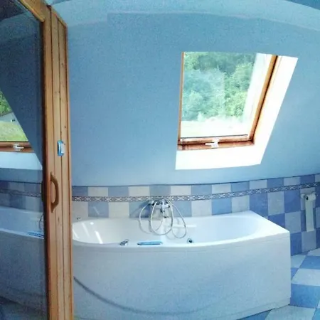 Prázdninový dům Vintage With Swimming Pool,sauna.... *